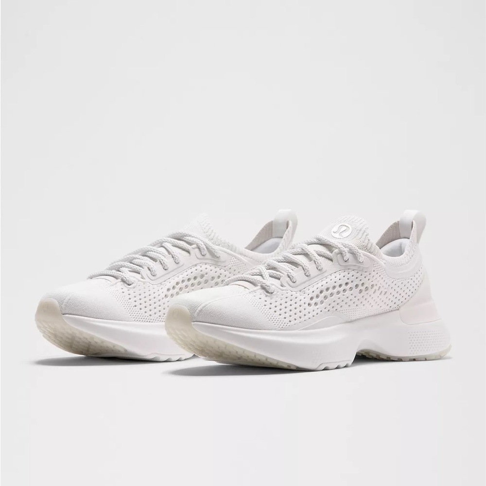 Lululemon Chargefeel 3 Workout Shoe